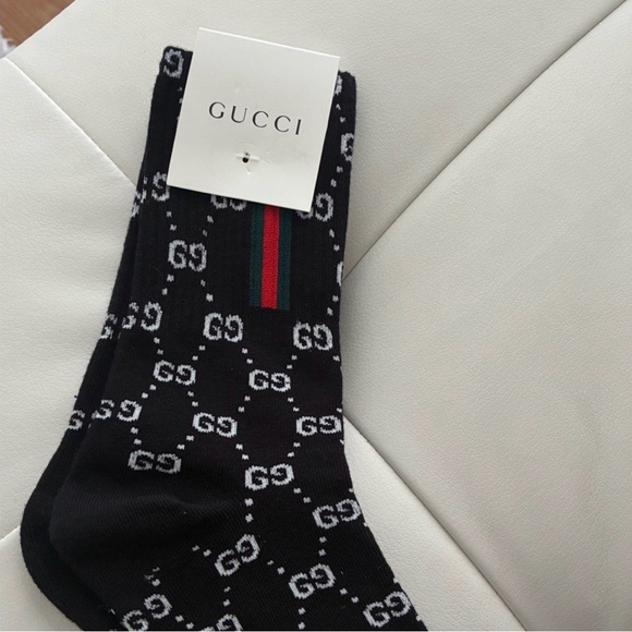 Gucci Black Socks with White Logo Pattern - Picture 2 of 3